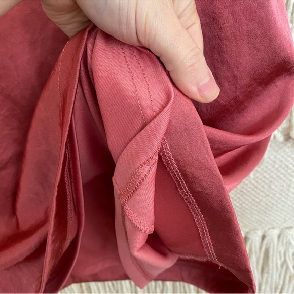 Superdown Satin Open Back Dress - Picture 4 of 6